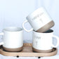 Hochwertiges Buchenholztablett mit individueller Namensgravur, kombiniert mit einer personalisierten Tasse. Handgefertigt, lebensmittelecht, mit Hartwachs behandelt. Pflegehinweise: nur von Hand waschen, trocken lagern, direkte Sonneneinstrahlung vermeiden. Wunderschön als Geschenk für besondere Menschen – Freundin, Frau, Kollegin oder für sich selbst. Steingut Tasse beige Personalisierbar