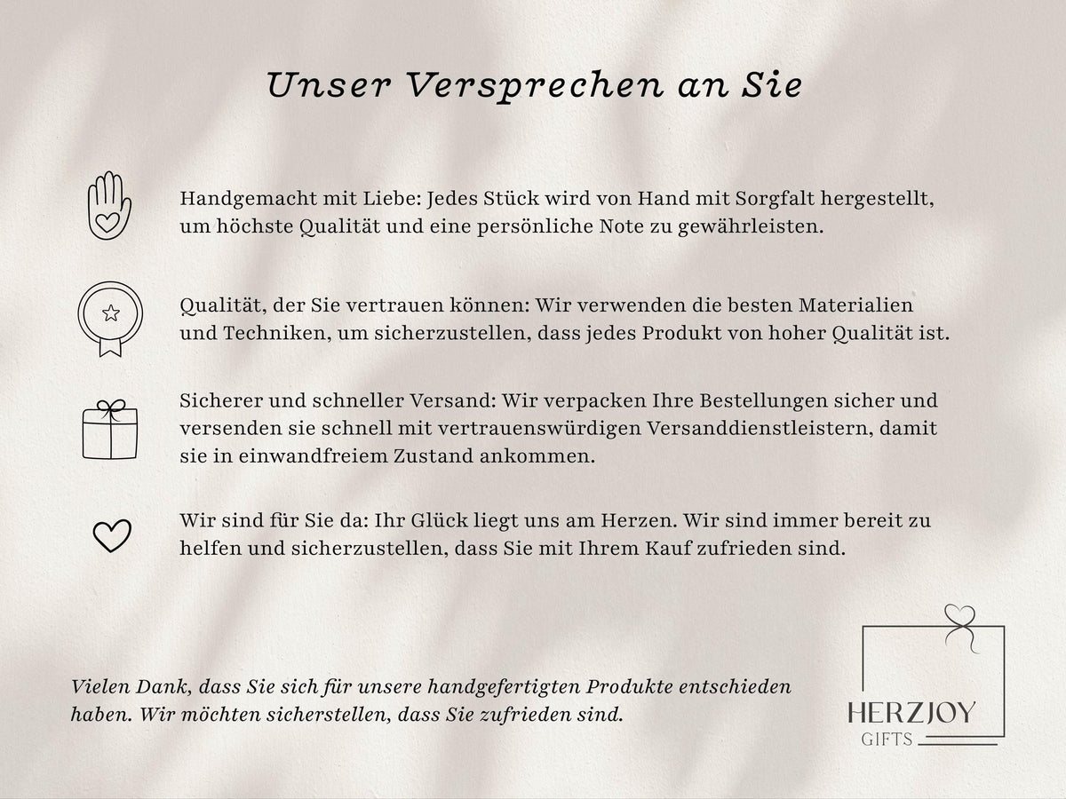 Personalisierte Tasse als originelle Geschenkidee zur Schwangerschaftsverkündung für Familie und Freunde. Die hochwertige Keramiktasse eignet sich als Weihnachtsgeschenk, Geschenk zum Muttertag oder Vatertag sowie als liebevolle Überraschung für werdende Großeltern und Eltern.