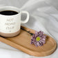 Kleine Geschenkidee für Schwangere – personalisierte Mama Tasse mit Gravur. Ideal als Babyshower Geschenk oder Muttertagsgeschenk. Hochwertige Keramiktasse für Kaffee und Tee mit süßem Mama Spruch, perfekt für Frauen, werdende Mütter und frisch gebackene Eltern.
Muttertag, Ostern Weihnachten. Perfektes Vatertagsgeschenk für Papa. Perfektes Müttertagsgeschenk für Mama