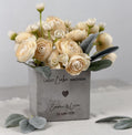 Personalisierter Blumentopf als romantisches Paargeschenk mit gravierten Namen, ideal als Hochzeitsgeschenk, Verlobungsgeschenk oder Geldgeschenk für das Brautpaar. Moderner Pflanzentopf in hochwertiger Optik, perfekt für Hochzeitsdekoration, Tischgestaltung und als liebevolle Erinnerung an den besonderen Tag.