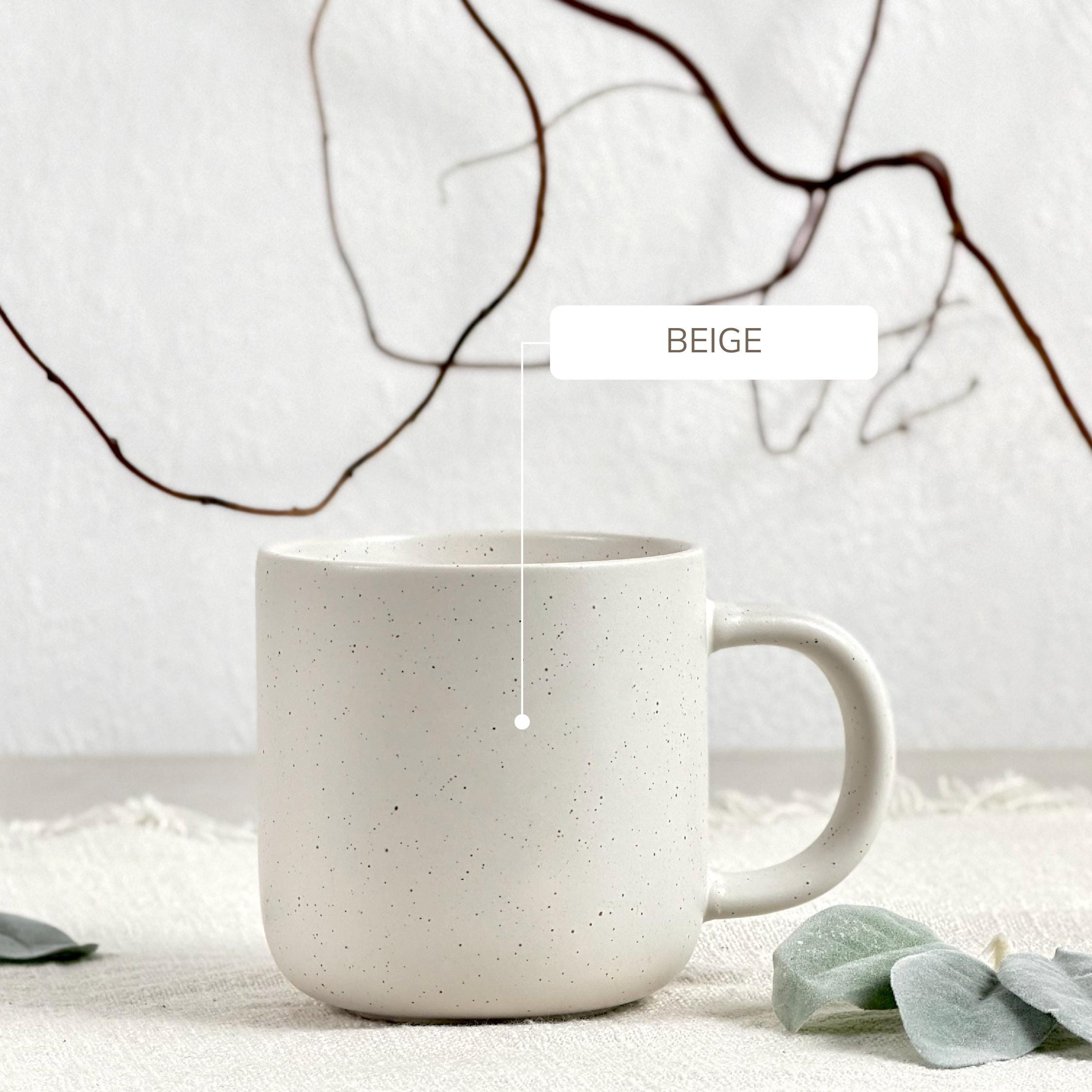 Kaffeetasse mit Gravur Lächeln | Geschenk für Freundin | Schwester Tasse | Weihnachtsgeschenk Kollegin | Kaffee Tee | Gravierte Keramiktasse