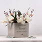 Personalisierter Blumentopf mit liebevollem Spruch für Oma und Opa. Ideal als Geschenkidee für Geburtstag, Weihnachten oder Muttertag. Der Blumentopf bietet Platz für individuelle Namen und ist ein wunderschönes dekoratives Element für jedes Zuhause. Seine persönliche Botschaft vermittelt Wertschätzung und Wärme, perfekt für Großeltern, die Pflanzen und persönliche Geschenke lieben.