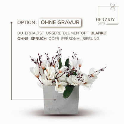 Ehefrau Geschenk individuell als dekorativer Blumentopf mit persönlicher Gravur. Dieses stilvolle Geschenk eignet sich perfekt zur Hochzeit, Verlobung oder als romantische Überraschung mit emotionalem Wert.