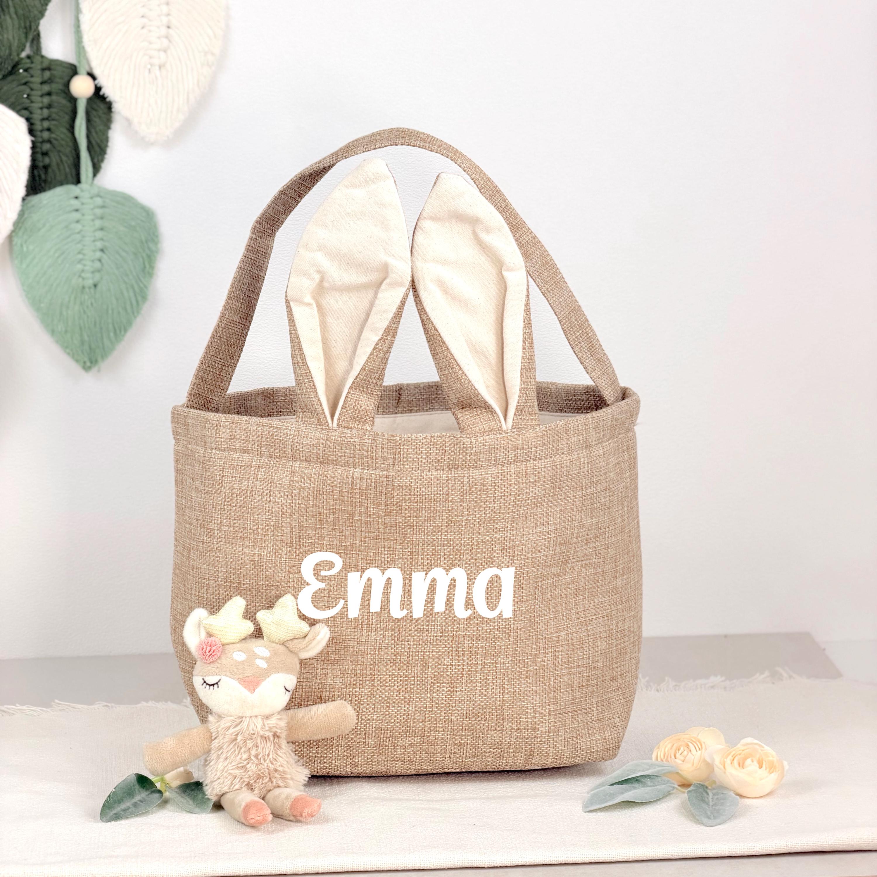 Hasenkorb personalisiert mit Namen des Kindes, ideal als Osterkorb Kinder für die traditionelle Eiersuche. Dieses Ostergeschenk für Kinder kombiniert süßes Design mit praktischer Funktion und ist perfekt zum Befüllen mit Ostereiern und kleinen Überraschungen.