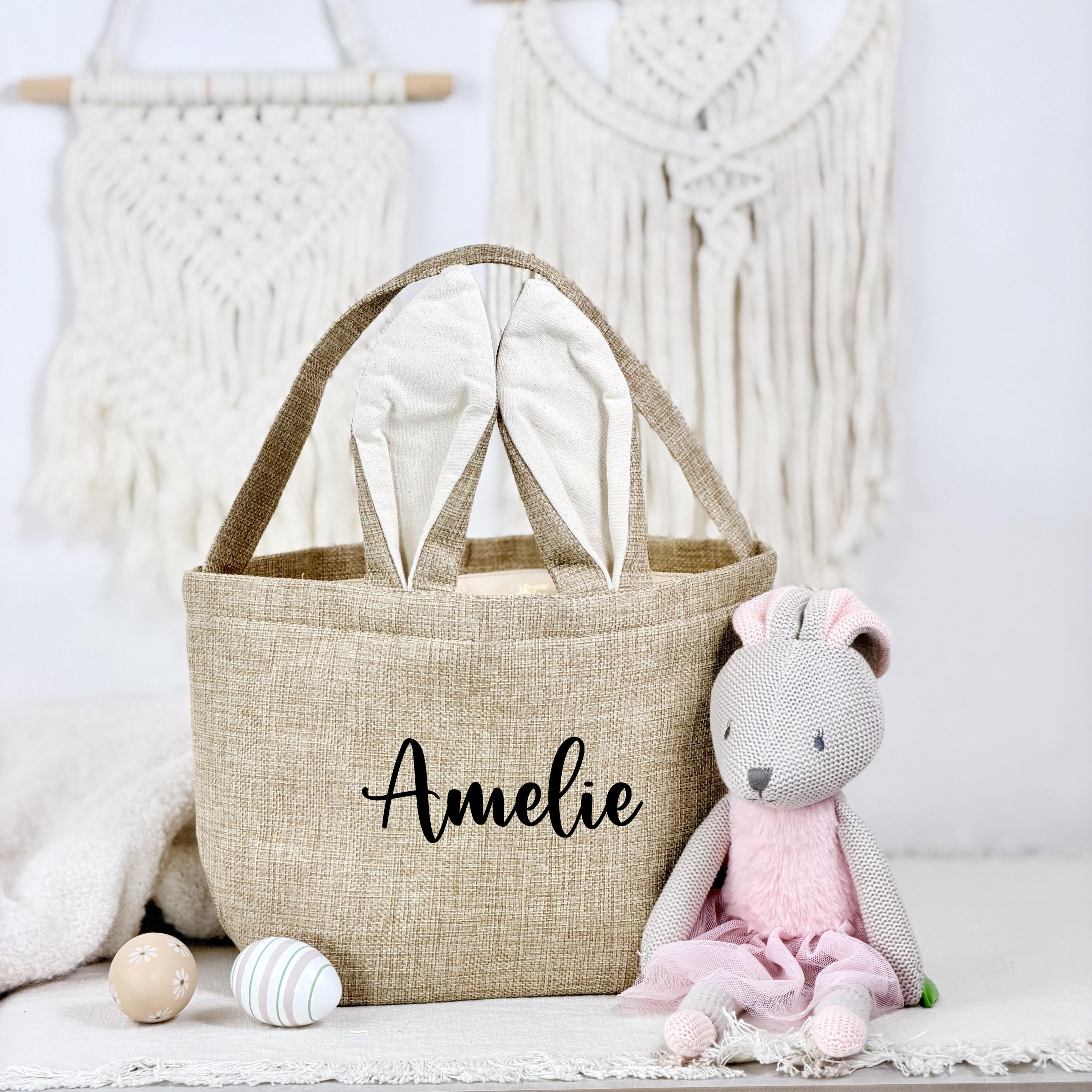 Osternest personalisiert Korb mit hochwertiger Verarbeitung und individuellem Namen. Dieser Osterkorb Junge oder Osterkorb Mädchen ist perfekt für die Eiersuche Kinder und macht das Osterfest besonders magisch. Süße Geschenkidee als Hasenkorb für kleine Entdecker.
