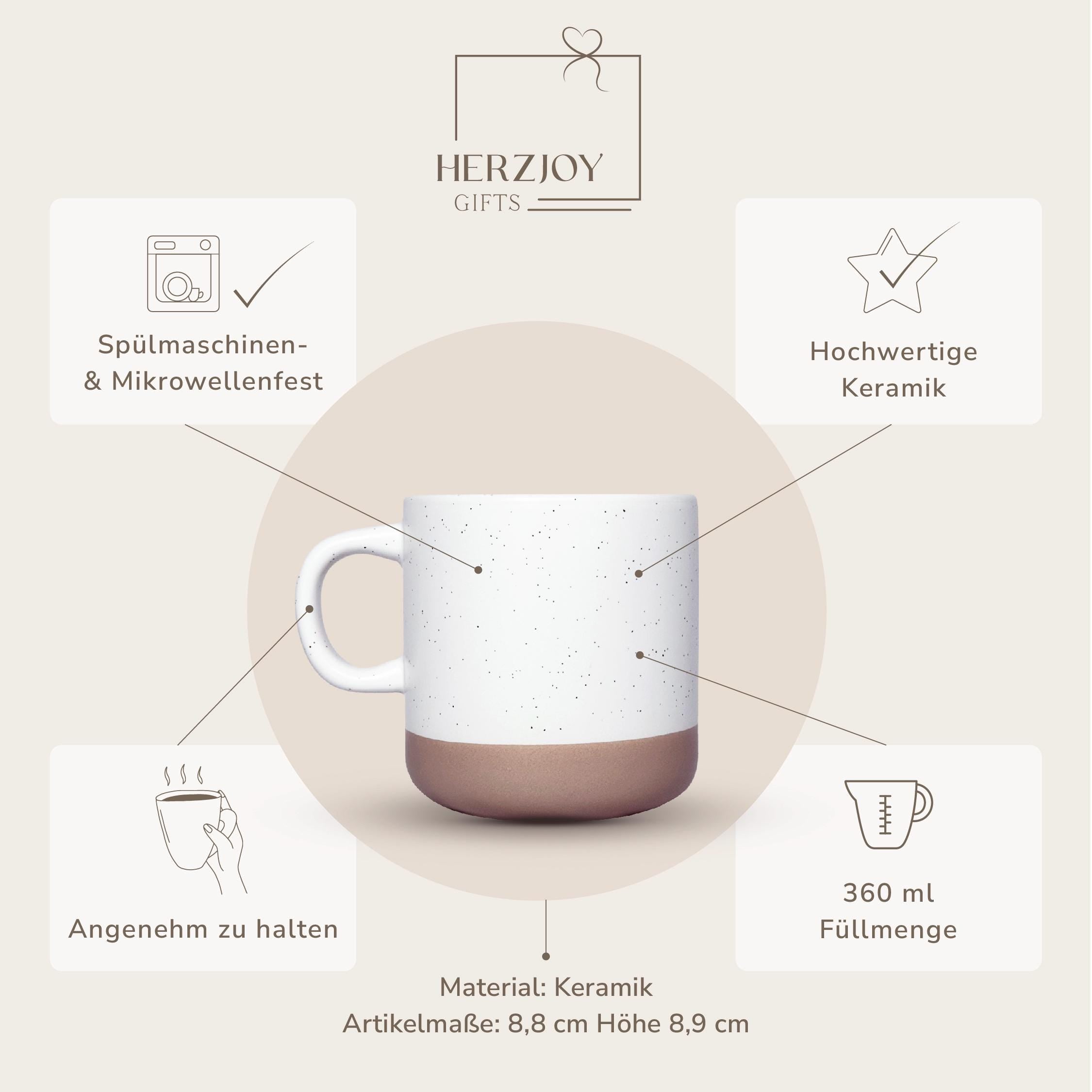 Tasse mit Tablett personalisiert als Geschenk zur Hochzeit, Keramiktasse mit Gravur Mr Mrs, individuelles Geschenk für Braut und Bräutigam, hochwertiges Geschenkset, dekorativ und praktisch. Stilvolles Geschenkset aus zwei Hochzeitstassen für Paare, individuell gefertigt und perfekt als bleibende Erinnerung an die gemeinsame Zukunft.