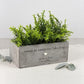 Personalisierter Blumentopf als romantisches Paargeschenk mit gravierten Namen, ideal als Hochzeitsgeschenk, Verlobungsgeschenk oder Geldgeschenk für das Brautpaar. Moderner Pflanzentopf in hochwertiger Optik, perfekt für Hochzeitsdekoration, Tischgestaltung und als liebevolle Erinnerung an den besonderen Tag.