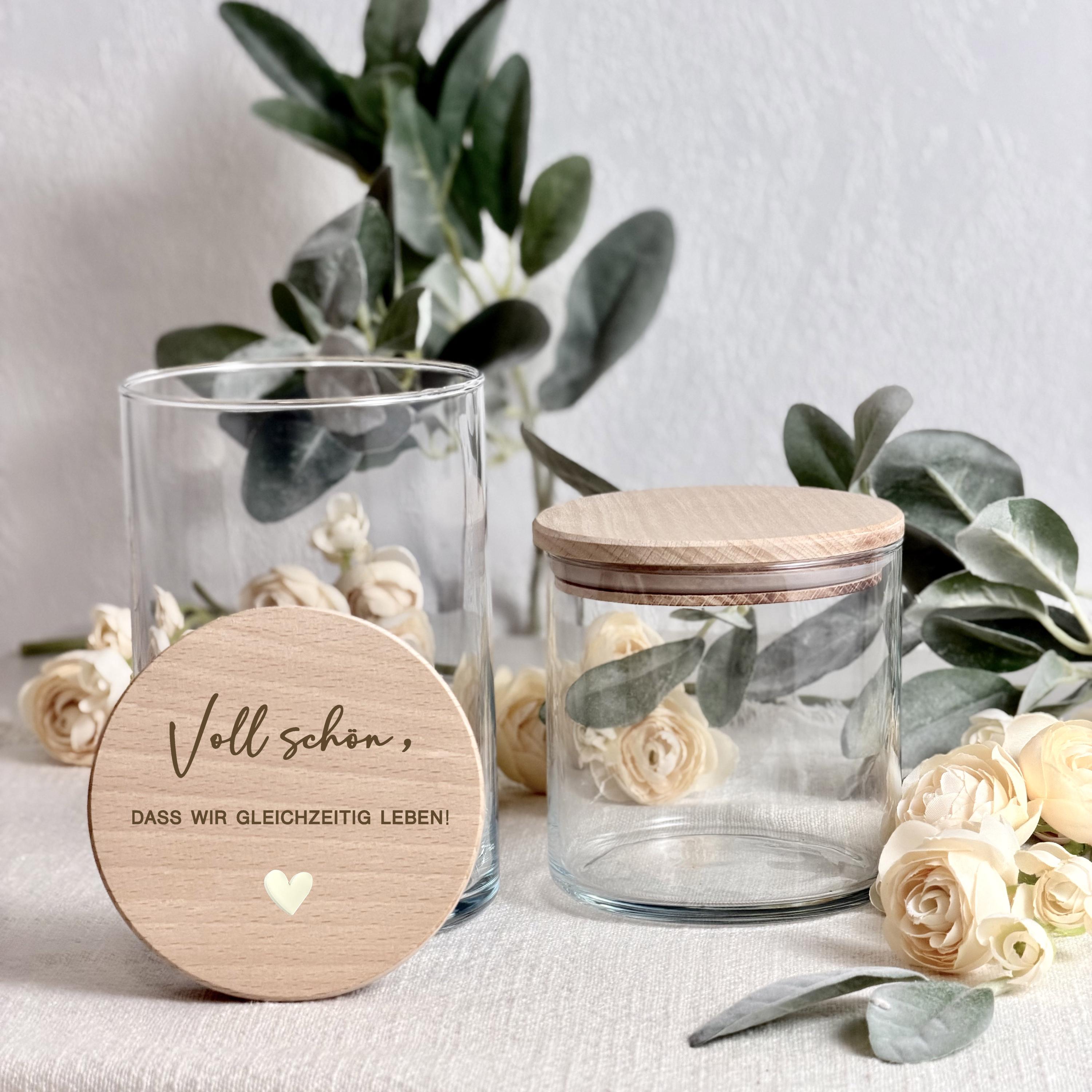 Vorratsglas personalisiert mit Namen als Geschenk für Freundin oder beste Freundin. Dieses personalisierte Glas mit Gravur ist ideal als Geburtstagsgeschenk Frau oder Geschenkidee Geburtstag Frau. Es eignet sich als Keksdose, Geldgeschenk Geburtstag oder dekoratives Aufbewahrungsglas für Küche und Zuhause. Eine besondere Geschenkidee für Frauen mit persönlicher Note und bleibender Erinnerung.