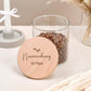 Personalisierte Keksdose für Papa mit Gravur als Vatertagsgeschenk. Dieses Vorratsglas eignet sich als Geschenkidee für Papa zum Geburtstag oder Vatertag. Ideal zum Befüllen mit Keksen, Süßigkeiten, Snacks oder Geldgeschenken und eine originelle Aufmerksamkeit für besondere Anlässe.