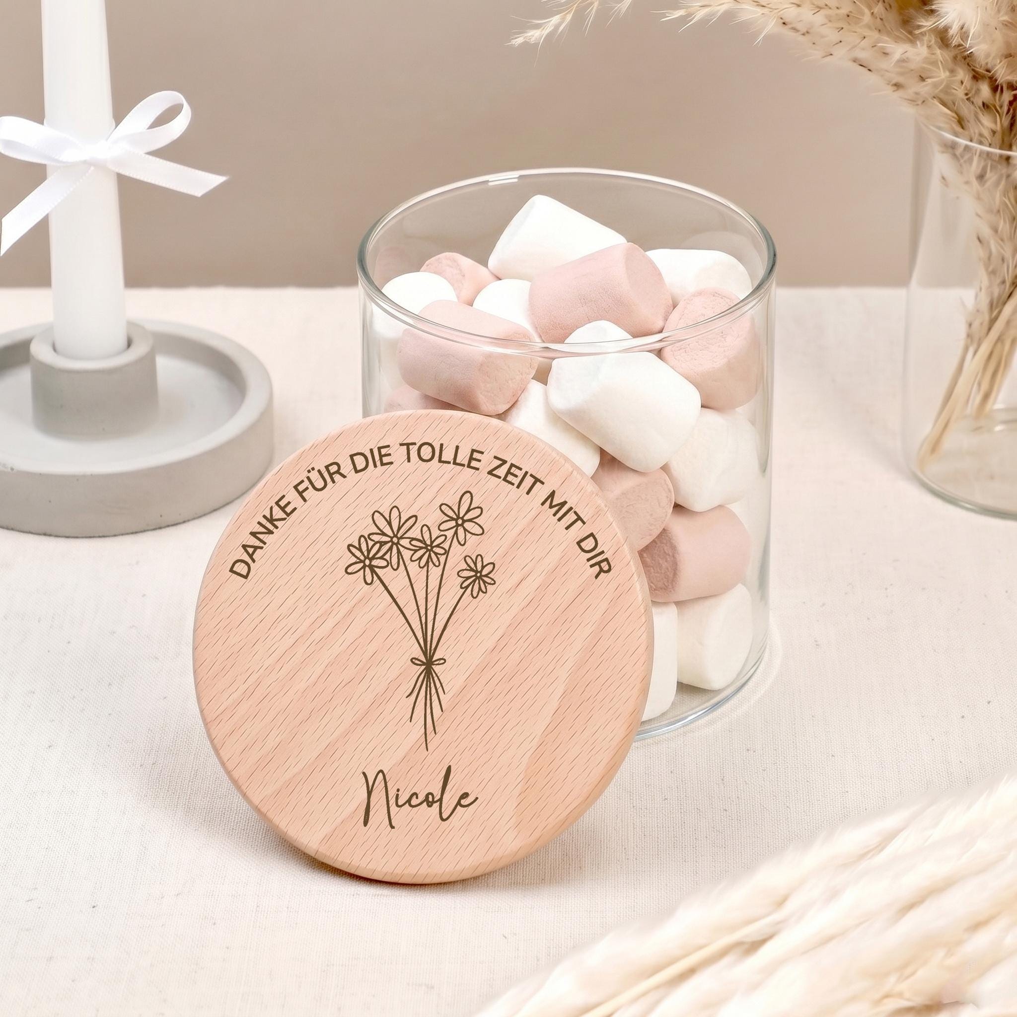 Abschied Kollege Geschenk als personalisierte Keksdose mit Spruch. Das hochwertige Vorratsglas ist eine kreative Geschenkidee für Kollegen beim Jobwechsel, Ruhestand oder Neustart.