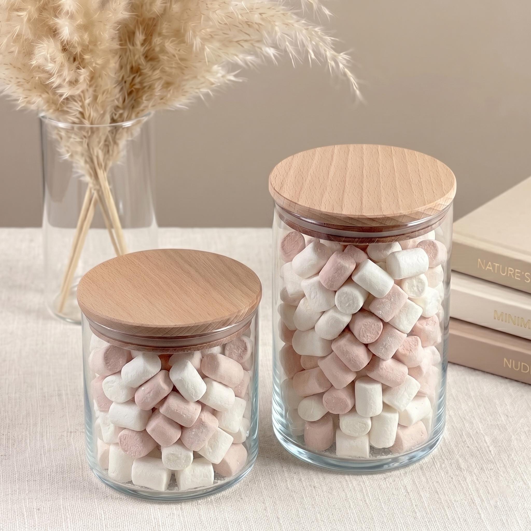 Graviertes Vorratsglas mit individuellem Namen, besondere Geschenkidee für Geburtstag, Freundin, Mama, Oma oder Schwester, dekorativ und vielseitig befüllbar mit kleinen Überraschungen