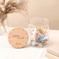 Personalisiertes Vorratsglas als Geschenkidee für Frauen zum Geburtstag. Dieses liebevoll gestaltete Glas eignet sich perfekt für beste Freundin, Schwester oder Mama und kann mit Süßigkeiten, kleinen Überraschungen oder als kreatives Geldgeschenk befüllt werden.Modernes Vorratsglas mit individueller Lasergravur und natürlichem Holzdeckel. Das personalisierte Glas eignet sich als kreatives Geldgeschenk zum Geburtstag, als kleine Aufmerksamkeit oder als originelles Geschenk mit Namen