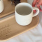 Personalisierte Tasse mit Name – Set aus Tasse und Tablett | Geschenk für Freundin – Holztablett Freundschaft Gravur – Freunde Geschenkidee
